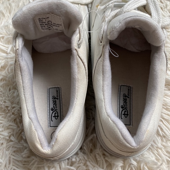 🎉2XHP🎉 Disney Vintage Mickey Mouse Canvas Sneakers 💗 White - Picture 15 of 16